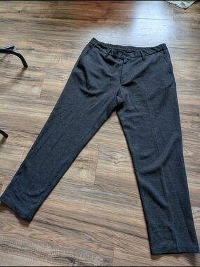 Zara Men's Dark Gray Dress Pants - Tailored Casual